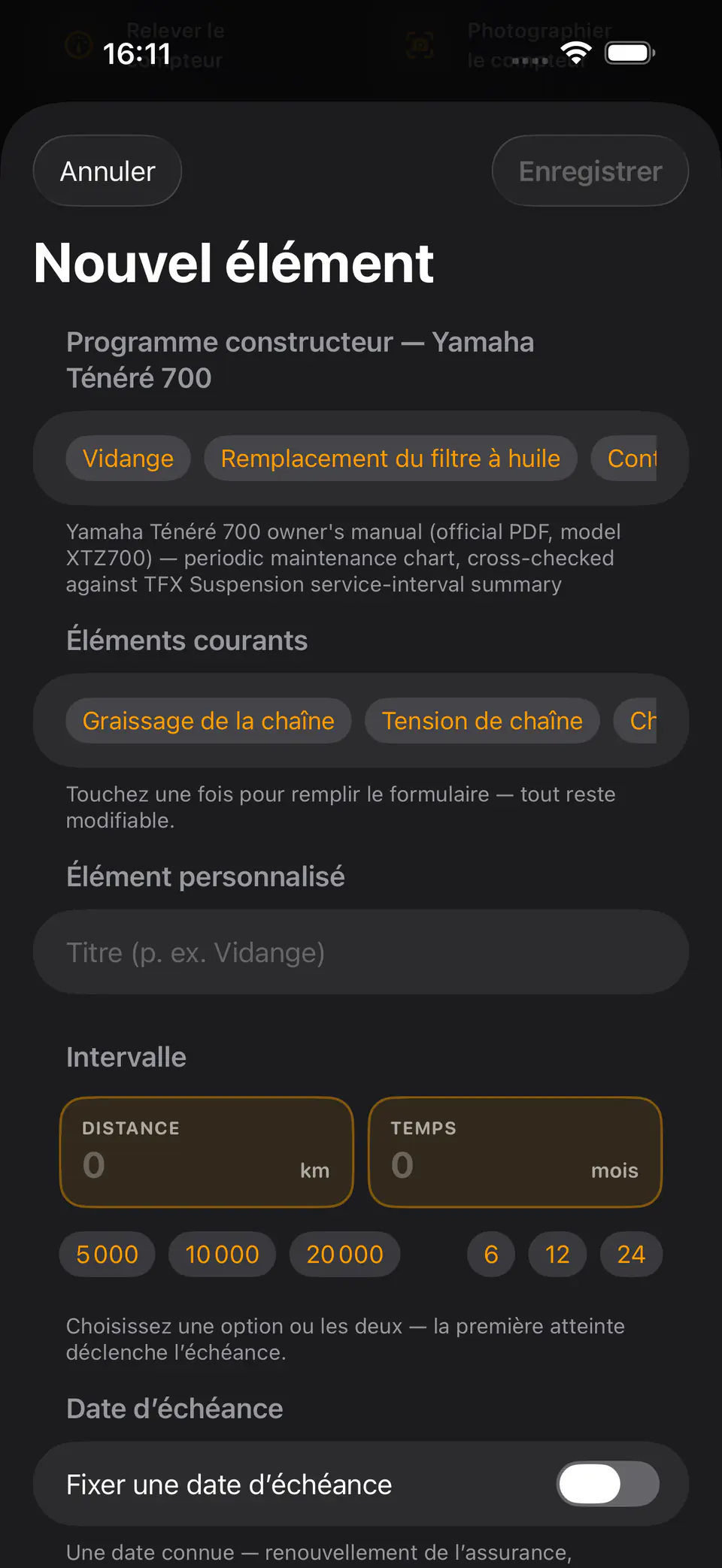 Écran Nouvel élément de Rydger avec les suggestions du plan d'entretien constructeur d’une Yamaha Ténéré 700, comme la vidange, le remplacement du filtre à huile et le jeu aux soupapes, et un intervalle en distance ou en durée.